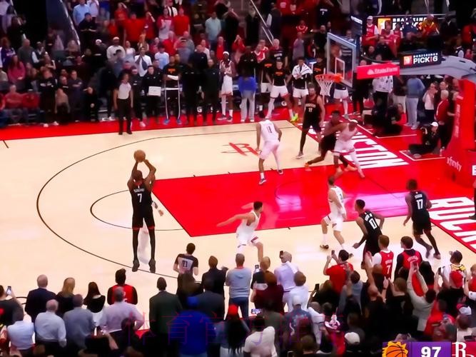 杜兰特准绝杀 火箭险胜太阳